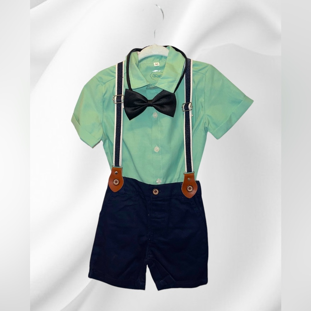 Boys Suspender Shorts with Bow tie -NWOT